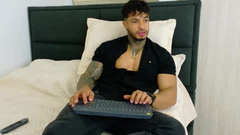 Dylan Rivera online show from March 23, 2:06 am