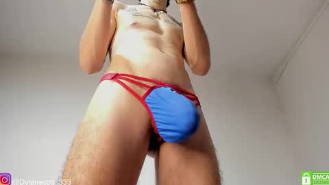 dylanscott_106 online show from October 14, 6:37 pm