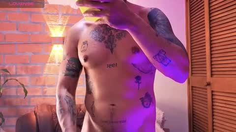 D Y L A N online show from December 5, 12:51 am