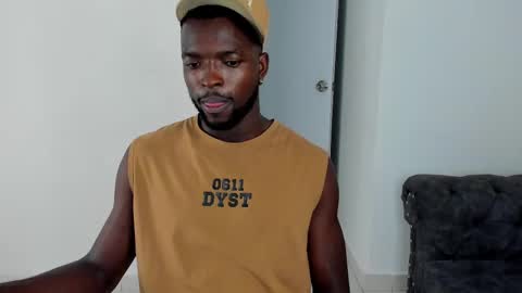 Dylan Taylor online show from October 29, 4:37 am