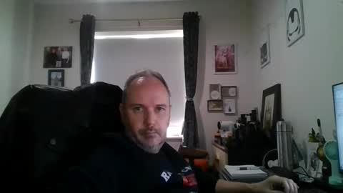 Snapshot of eastmidssoul chatting on September 12, 7:41 am eastmidssoul online show from September 12, 7:41 am