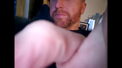 eatwivesleather online show from April 22, 11:42 pm