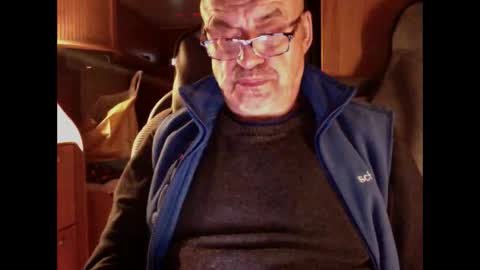 eddelmar online show from January 1, 4:39 pm