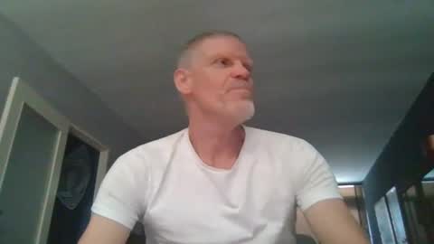 eddie4767 online show from July 12, 9:33 am