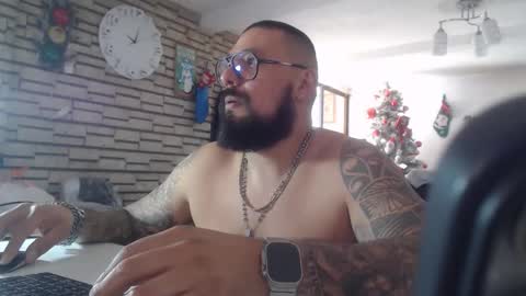 edgarram83 online show from January 16, 5:38 pm