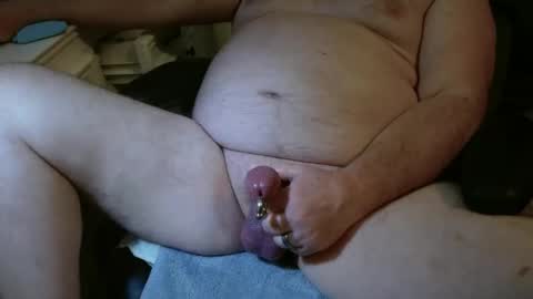 Snapshot of edge_jacker chatting on February 24, 10:58 pm Edging Fun online show from February 24, 10:58 pm