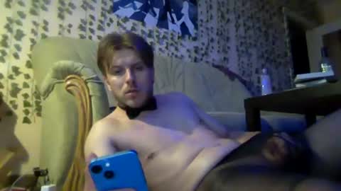 edgingxxx69 online show from July 28, 3:03 am