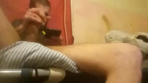 edmore1215 online show from February 24, 12:23 am