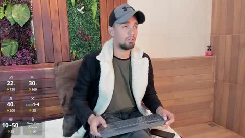 Eduardo online show from March 8, 3:26 am