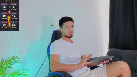 Edward Ross online show from January 6, 6:56 pm