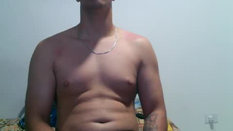 edwisalvatore online show from December 16, 9:31 pm