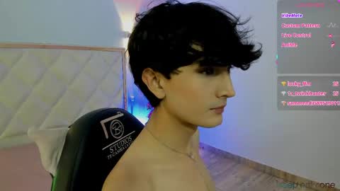 eidan_tay online show from April 21, 1:42 am