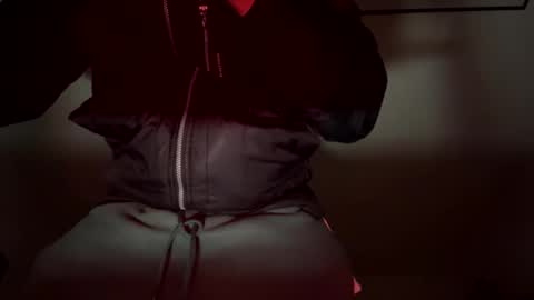 einhoernchen438 online show from November 1, 4:38 am