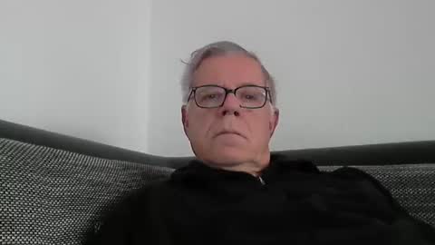 eisbaer1957 online show from February 23, 7:49 am