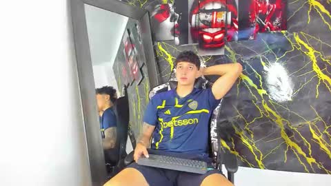 Eithan online show from March 8, 12:31 pm