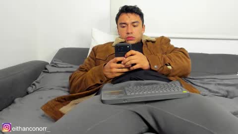 EITHAN CONOR online show from February 15, 3:02 am