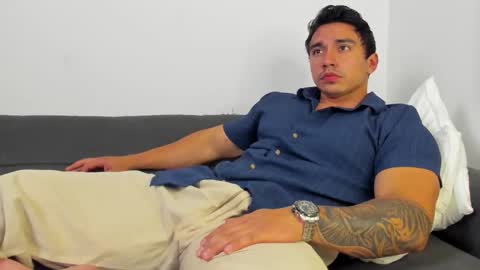 EITHAN CONOR online show from November 25, 2:35 am