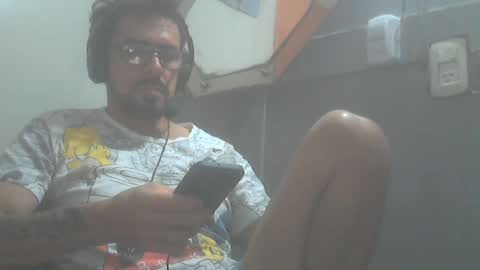 el_principe_veryhot online show from July 9, 3:22 am