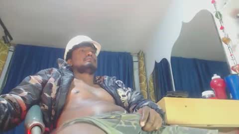 elcaballeroblack online show from December 23, 3:37 am