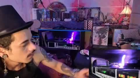 Sir Eleazar online show from November 1, 3:21 am