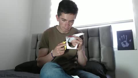 Elian online show from December 31, 5:29 pm