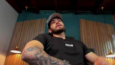 Elian online show from December 21, 5:43 pm