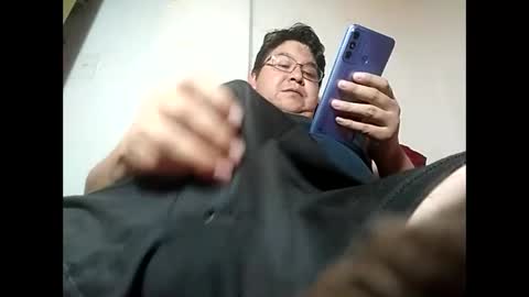 elimposstor online show from February 3, 7:00 pm