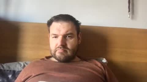 e26 online show from March 5, 12:45 pm