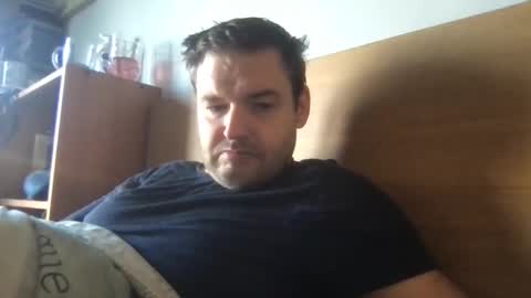Snapshot of eliot26 chatting on October 25, 11:56 am e26 online show from October 25, 11:56 am