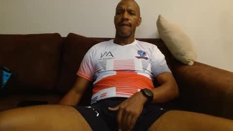 My name is Elmore. Please say hello I like to chat with you. If you have requests or dirty talk please use tip online show from February 27, 5:24 am