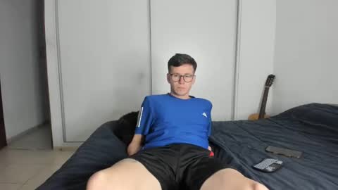 elnenedearg online show from November 11, 1:21 am