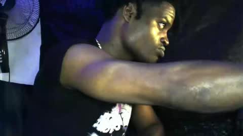 EL NIIGGGAA  21                                                                  EL NIGGA  21 online show from January 6, 3:51 pm