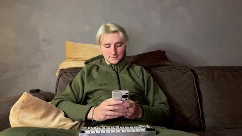 Elvin Vaenight online show from November 19, 10:53 pm