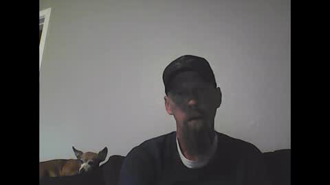 Snapshot of elwooood7 chatting on December 11, 3:00 pm elwooood7 online show from December 11, 3:00 pm