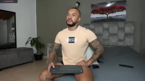 emanuelspencer online show from December 11, 8:05 am