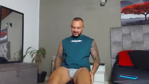 emanuelspencer online show from October 25, 1:46 pm