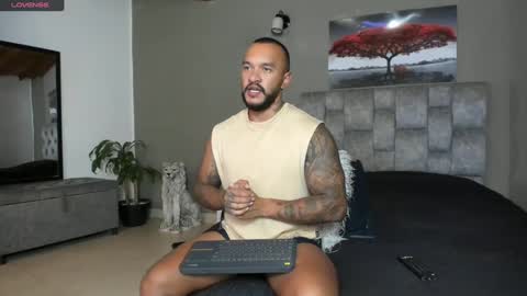 emanuelspencer online show from January 28, 5:11 am