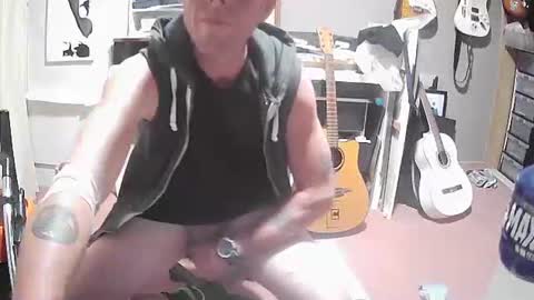 empirikal1 online show from December 22, 2:49 pm