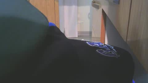 Snapshot of engin_83 chatting on February 23, 9:47 pm engin_83 online show from February 23, 9:47 pm