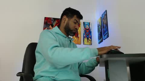 enriblack92 online show from December 30, 2:40 pm