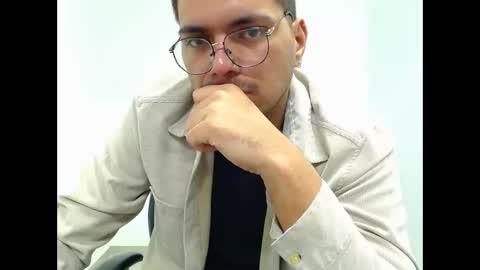 enrique online show from February 15, 12:16 am