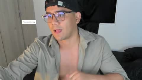 Enzo online show from May 25, 2:51 am
