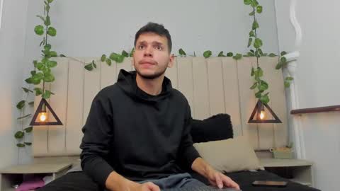 ENZO online show from November 5, 2:52 pm