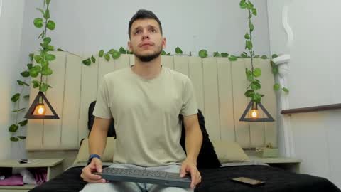 ENZO online show from November 3, 2:41 pm