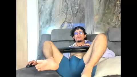 Enzo online show from December 3, 2:23 pm