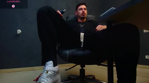 EnzoRace online show from October 27, 5:54 am