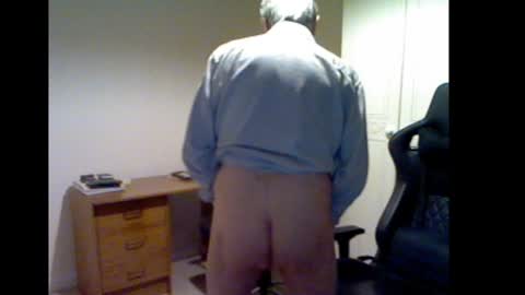 erasmus_d online show from December 17, 6:20 pm