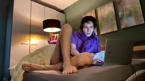 Snapshot of eric_carrotman chatting on October 19, 2:20 pm Eric Carrotman online show from October 19, 2:20 pm