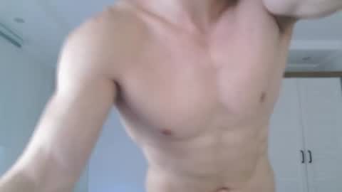 Eric Crush online show from June 11, 4:32 am