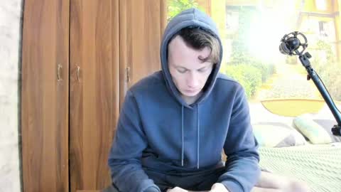 Eric online show from September 18, 7:32 am